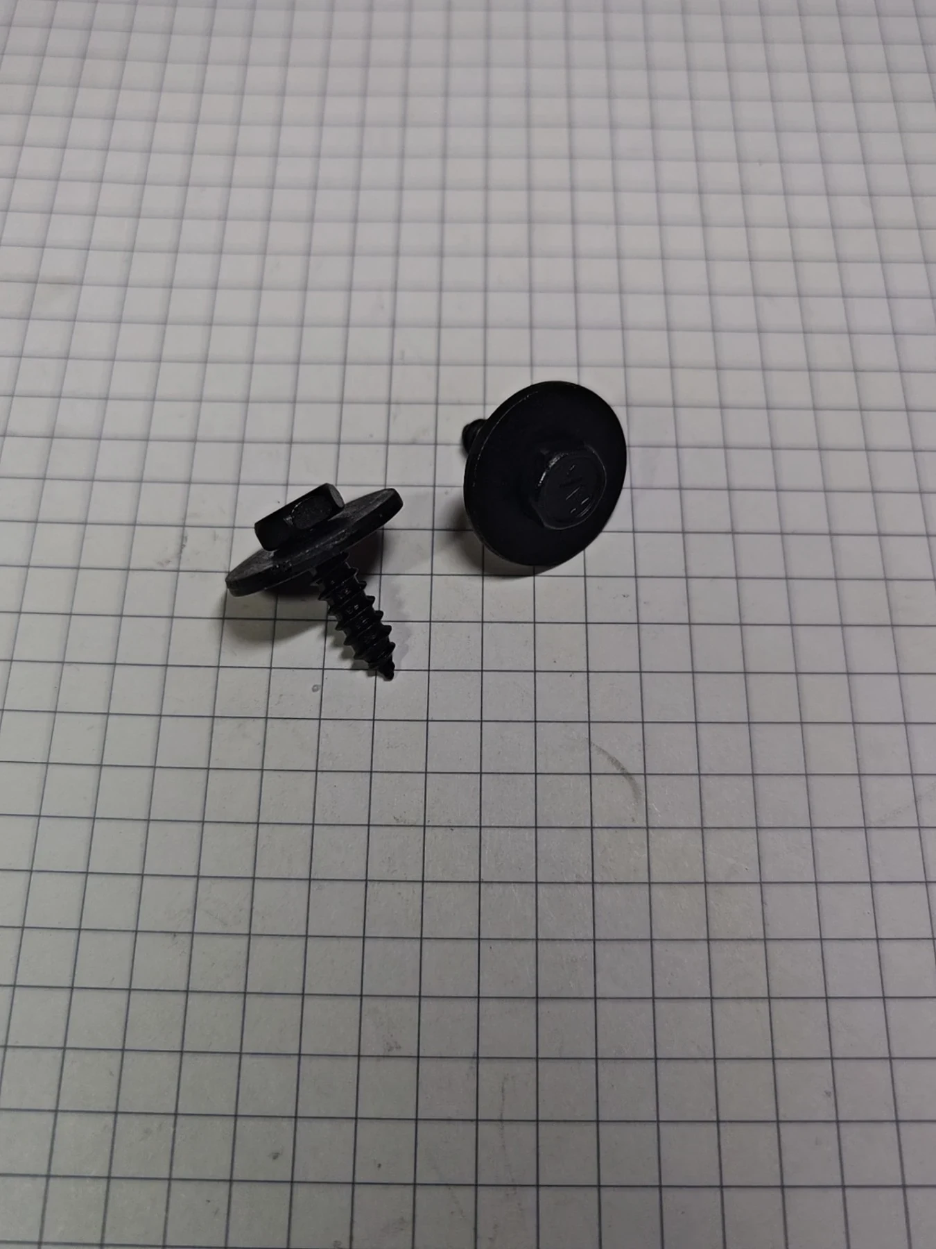 Саморез с шестигранной головкой с шайбой ST4,8X16MM Фото 1