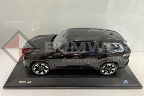 Миниатюрная модель BMW XM (G09) Black Sapphire в масштабе 1:18 Фото 1